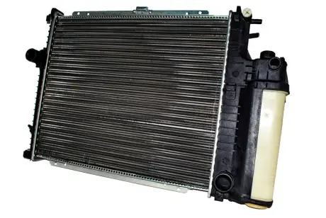 Радіатор охолодження двигуна Thermotec D7B003TT