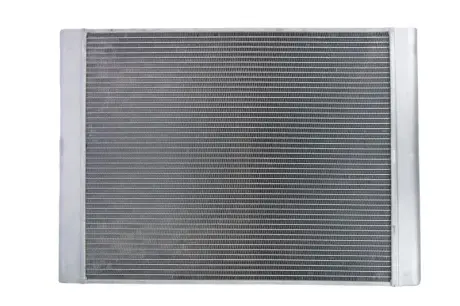 Радіатор охолодження двигуна Thermotec D7B028TT