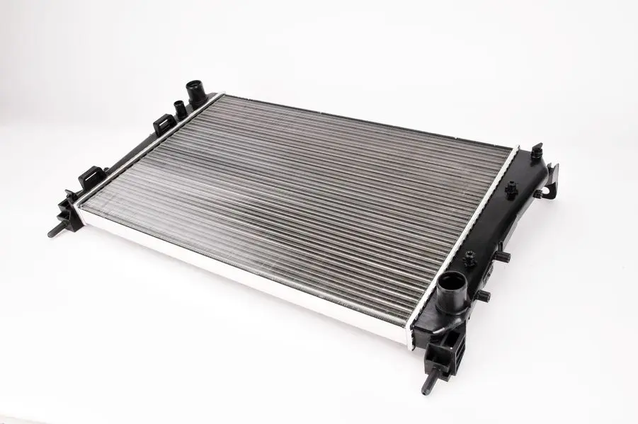 Радиатор охлаждения двигателя thermotec D7F032TT