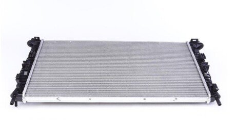 Радіатор охолодження двигуна thermotec D7G002TT