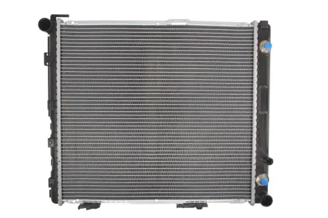 Радиатор охлаждения двигателя thermotec D7M035TT Мерседес W124