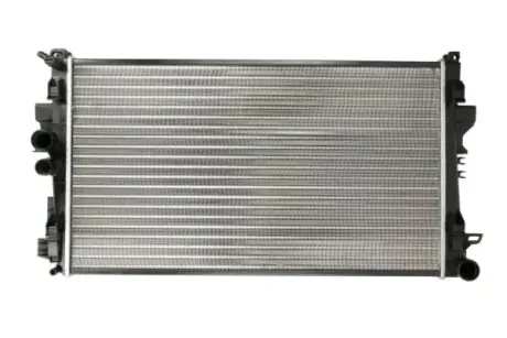 Радіатор охолодження двигуна Thermotec D7M047TT
