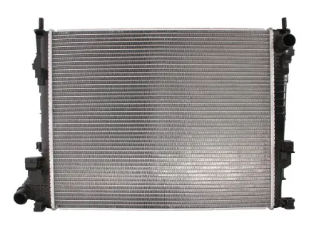 Радіатор охолодження двигуна Thermotec D7R038TT