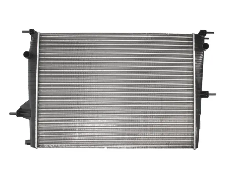 Радиатор охлаждения двигателя thermotec D7R043TT