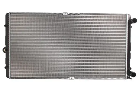 Радиатор охлаждения двигателя thermotec D7W067TT Фольксваген Транспортер т4
