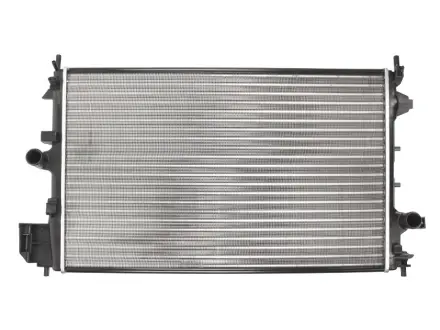 Радіатор охолодження двигуна Thermotec D7X031TT