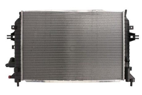 Радиатор охлаждения двигателя thermotec D7X093TT