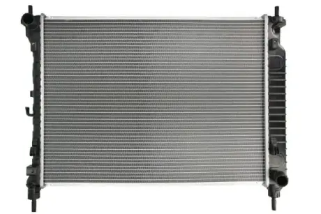 Радіатор охолодження двигуна Thermotec D7X096TT