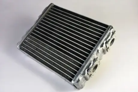 Радіатор пічки thermotec D61004TT Митсубиси Спейс Вагон