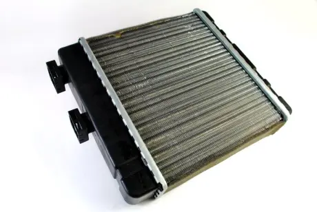 Радіатор пічки Thermotec D6X002TT