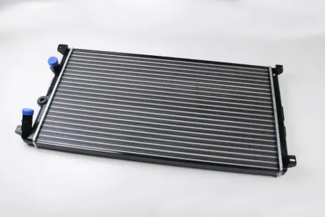 Радіатор Thermotec D7R011TT