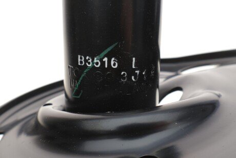 Амортизатор tokico B3516