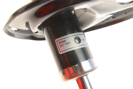 Передний амортизатор (стойка) tokico B3246