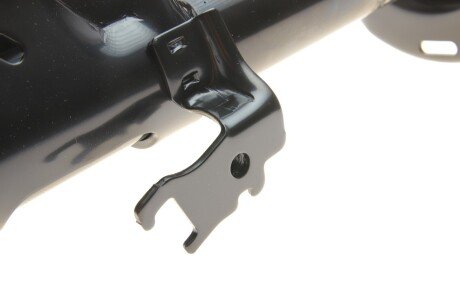 Передний амортизатор (стойка) tokico B3246