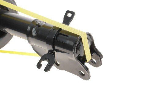 Передний амортизатор (стойка) tokico B3263