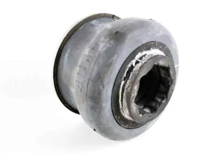 Подушка (опора) двигуна Toyota 5220735050