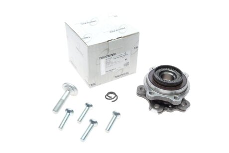 Підшипник маточини (комплект) trucktec Automotive 0832208