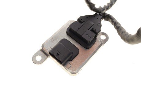 Датчик оксидів азоту trucktec Automotive 0217135