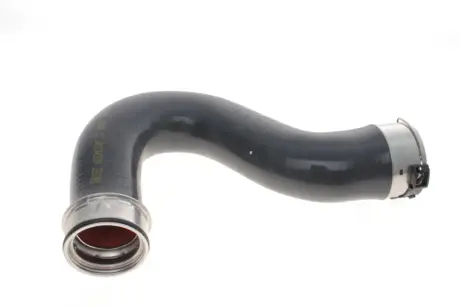 Патрубок интеркуллера, (нижн.) R trucktec automotive 0240229