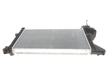 Радіатор охолодження двигуна trucktec Automotive 0240171
