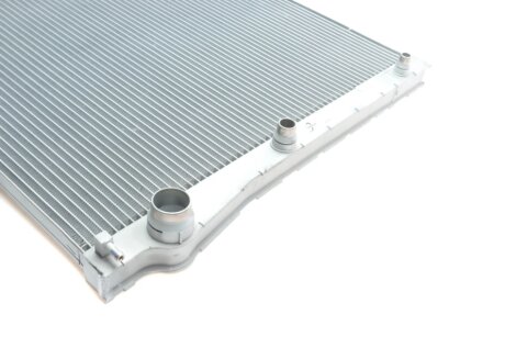 Радиатор охлаждения двигателя trucktec Automotive 0840123