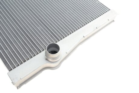 Радіатор охолодження двигуна trucktec Automotive 0840145