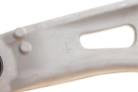 Важіль передньої підвіски trucktec Automotive 0831051