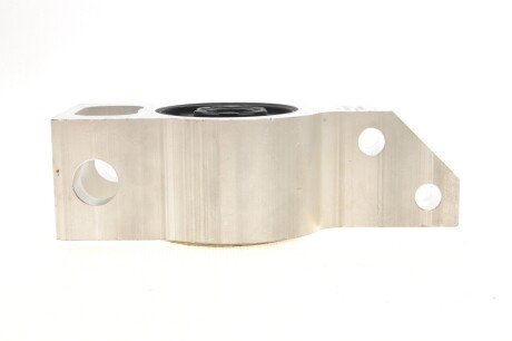 Сайлентблок переднего рычага trucktec Automotive 0731277