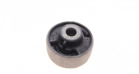 Сайлентблок переднего рычага trucktec Automotive 0730177