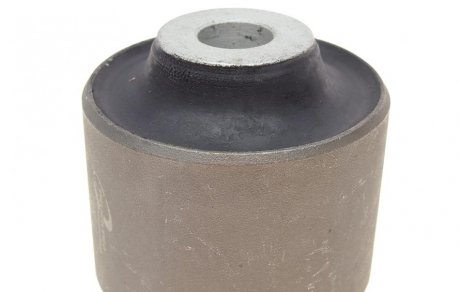 Сайлентблок переднего рычага trucktec Automotive 0731268