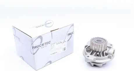 Водяна помпа (насос) Trucktec Automotive 0719155