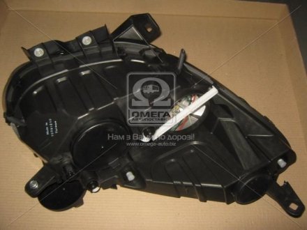 Передня фара tyc 20C426052B