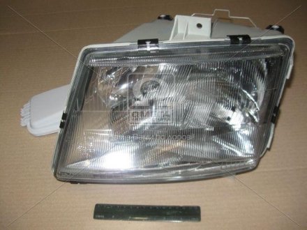 Передня фара tyc 205510052B