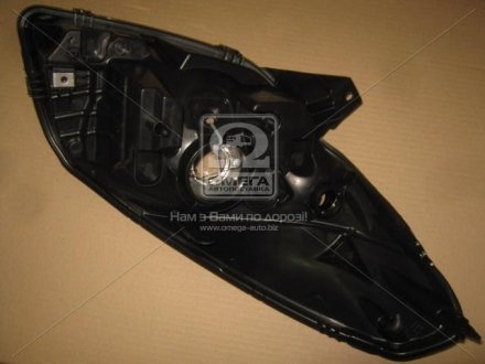 Передня фара tyc 20B794C62B