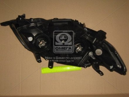 Передняя фара tyc 20B152056B