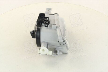 Фара п/тум. прав. MB 210 99- tyc 19A183059B