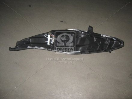 Передня фара tyc 20B815052B