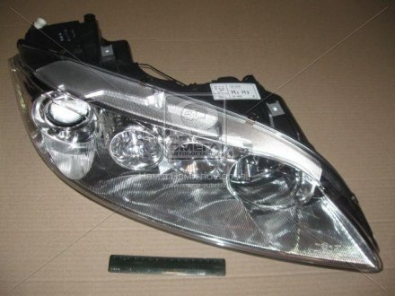 Передня фара tyc 20A329052B