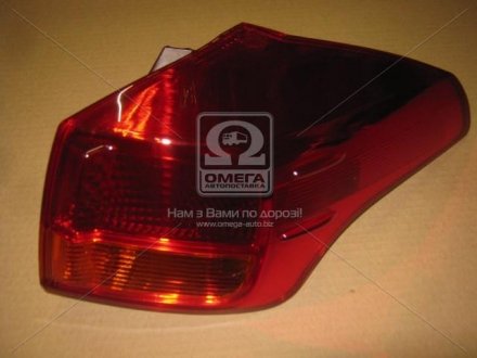 Лiхтар зад. пра. TOY RAV4 13-15 (ви-во) tyc 11C633012B