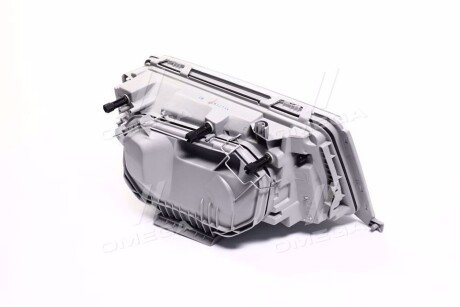 Передняя фара tyc 203091A52B