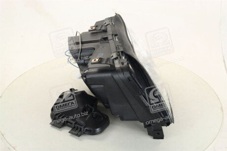 Передняя фара tyc 205004082B