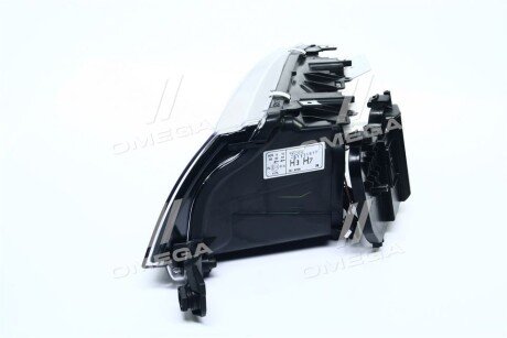 Передняя фара tyc 206229A52B