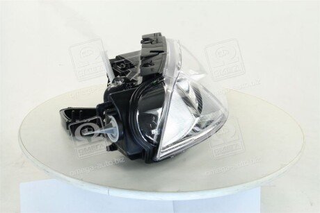 Передня фара tyc 206243052B