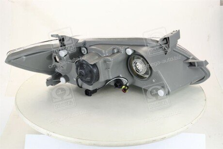 Передняя фара tyc 20A928056B