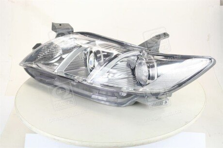 Передняя фара tyc 20A928056B