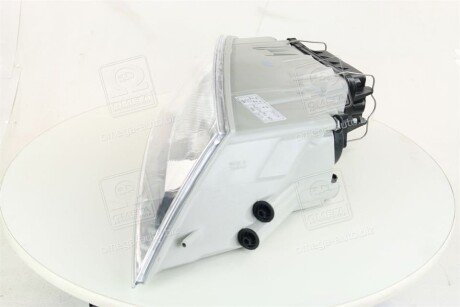 Передняя фара tyc 20C177052B