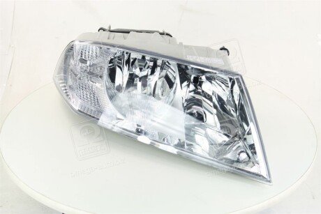 Передняя фара tyc 20C177052B на Шкода Октавия а5