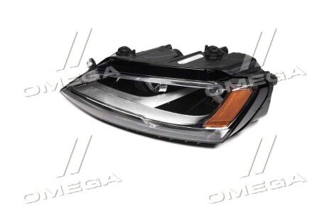 Передняя фара tyc 20C562001N на Фольксваген Джетта 6