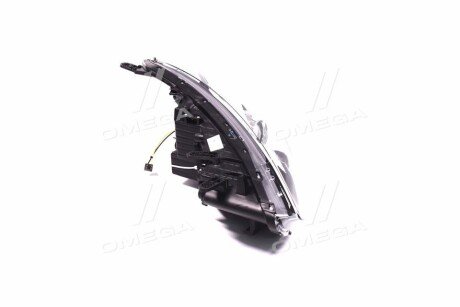 Передняя фара tyc 20E208052B