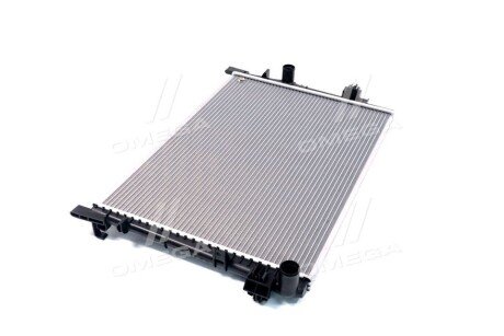 Радиатор охлаждения двигателя tyc 68038238AA